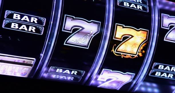 cristal togel Android app installation screen showing login interface